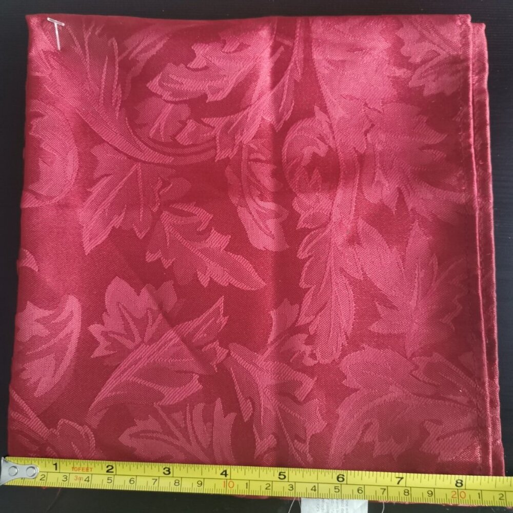 AVONhome Luxury Fabric Napkin, 100% Polyester, No Iron, Machine Wash, Burgundy - Picture 2 of 2